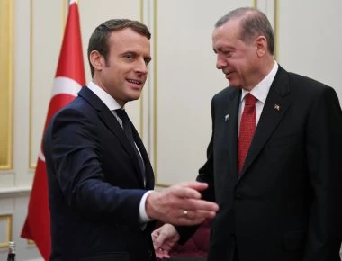 Εμμ. Μακρόν: «Η Ευρώπη θα απαντήσει ενωμένη και με μια φωνή στις προκλήσεις»